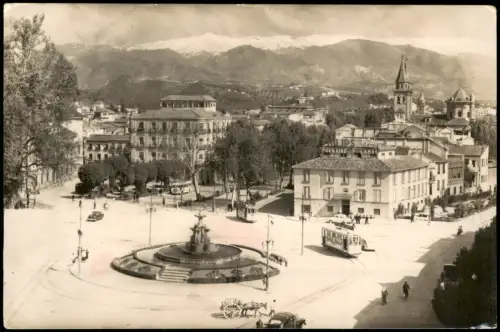 Granada Granada Avenida José Antonio und Carrera del Genil mit Springbrunnen und Straßenbahnen 1955