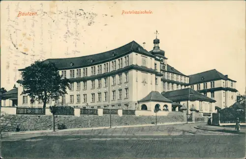 Ansichtskarte Bautzen Budyšin Pestalozzischule. 1913  gel Feldpost