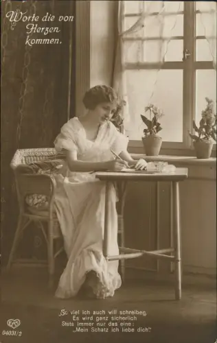 Fotokunst schöne Frau am Tisch Worte die von Herzen kommen. 3 1916