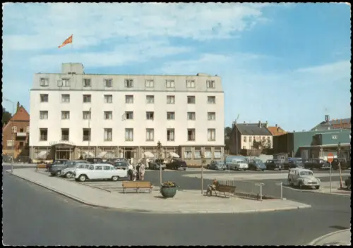 Schwenburg Svendborg Hotel Svendborg mit Parkplatz und Oldtimern 1960