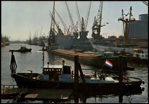 Rotterdam Rotterdam HAVENDIENST Havengezicht Frachtschiffe im Hafen 1970