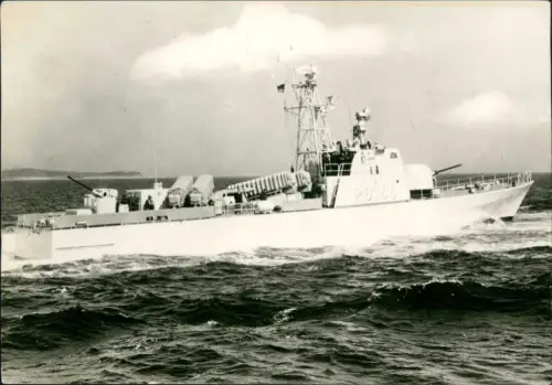 Ansichtskarte  Flugkörper-Schnellboot S44 Schiff Kriegsschiff Marine 1970