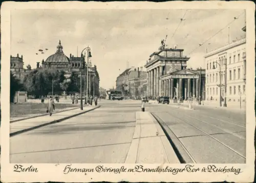 Ansichtskarte Mitte-Berlin Straßenpartie am Brandenburger Tor vorbei 1942