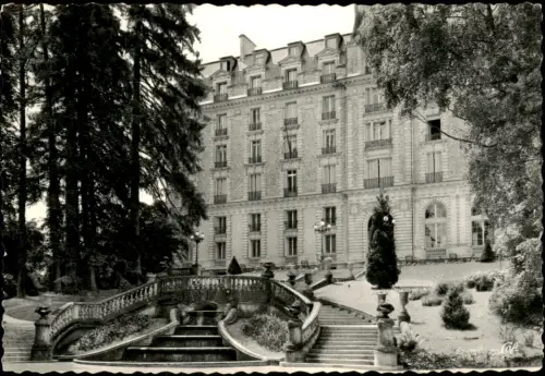 CPA Vittel VITTEL Le Grand Hôtel 1960