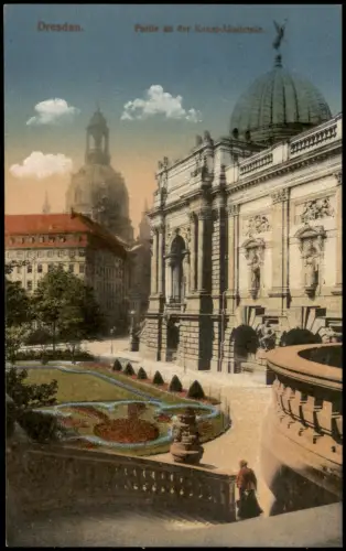 Innere Altstadt-Dresden Partie an der Kunst-Akademie. Frauenkirche 1915
