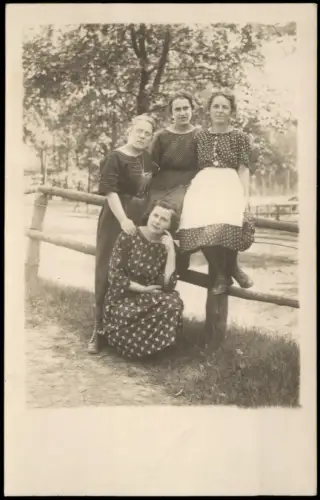 Menschen Soziales Leben Frühe Fotokunst Posierende Junge Frauen 1922