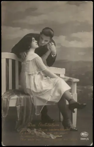 Ansichtskarte  Liebe Liebespaare Frühe Fotokunst Atelier-Foto 1910