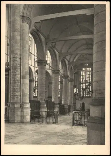 Gouda (Niederlande) Inneres der St. Janskerk, Chorumgang Südseite 1960