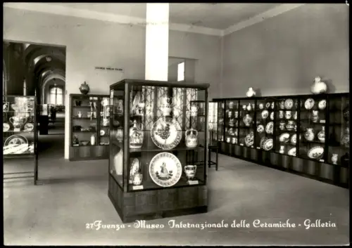 Faenza Museum Museo Internazionale delle Ceramiche Galleria 1962