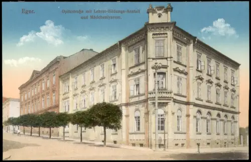 Eger Cheb Opitzstraße mit Lehrer-Bildungs-Anstalt und Mädchenlyzeum. 1915