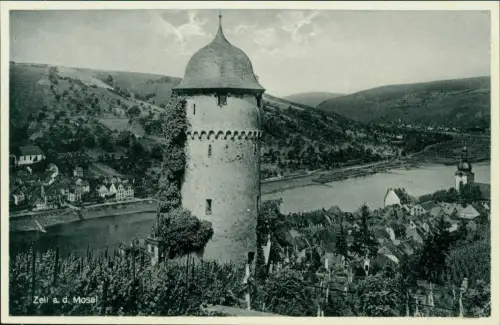 Ansichtskarte Zell/Mosel Turm auf dem Weinberg - Stadt 1930