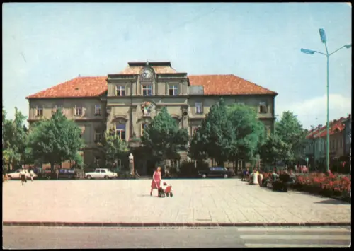 Liptovský Mikuláš Námestie Osloboditeľov mit Župný dom 1969
