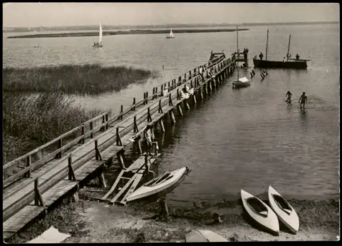 Postcard Wilkasy Anlegestelle mit Booten und Badenden am See 1970