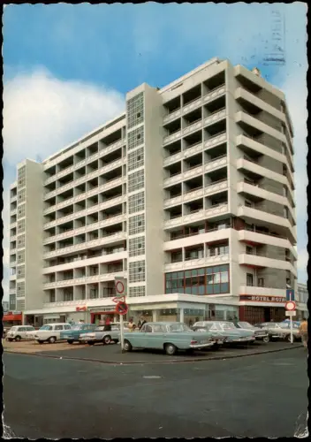 Westerland-Sylt Hotel Roth und Hotel Wünschmann, Autos u.a. Mercedes 1975