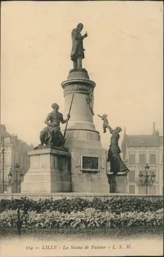 CPA Lille La Statue de Pasteur 1916 gel. Feldpost
