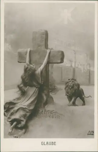 Ansichtskarte  Künstlerkarte junge Frau am Kreuz schützend vor Löwen 1914
