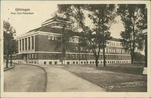 Ansichtskarte Göttingen Neue Ober-Realschule 1932