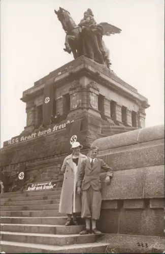 Koblenz Deutsches Eck KdF DAF Propaganda Beflaggung 1939 Privatfoto