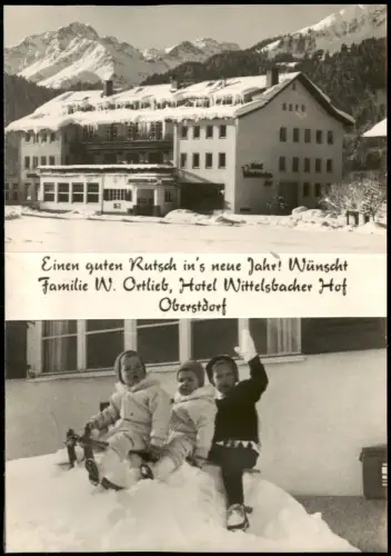 Oberstdorf (Allgäu) Hotel Wittelsbacher Hof und Kinder auf Schlitten 1955