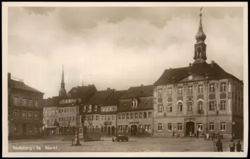 Ansichtskarte Radeberg Marktplatz, Geschäfte 1928
