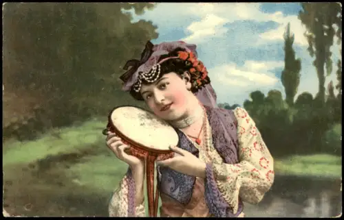 Ansichtskarte  Junge Frau in Tracht mit Tamburin 1915