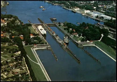 Brunsbüttel Brunsbüttelkoog Luftaufnahme Nord-Ostsee-Kanal Schleuse in Brunsbüttel 1975
