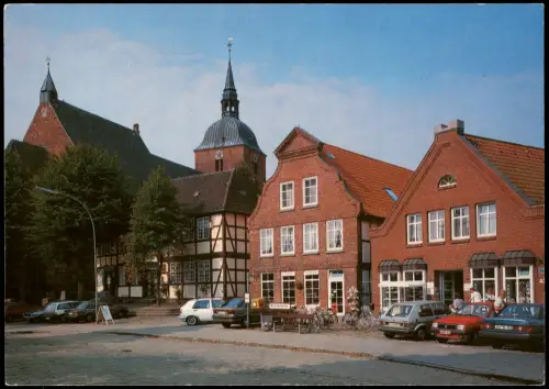 Burg auf Fehmarn Ostseebad Partie a.d. Kirche Auto Modelle u.a. Golf, Ford 1980