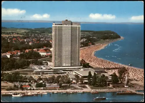 Ansichtskarte Travemünde-Lübeck Luftbild Luftaufnahme Hotel Strand 1975