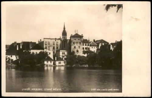 Neuhaus Böhmen Jindřichův Hradec Panorama der Altstadt mit Schloss und See 1930