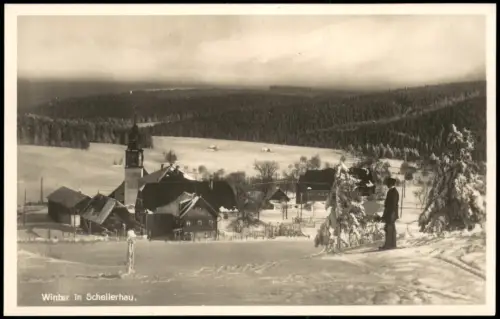 Schellerhau-Altenberg (Erzgebirge) Skifahrer vor der Stadt Winter 1928