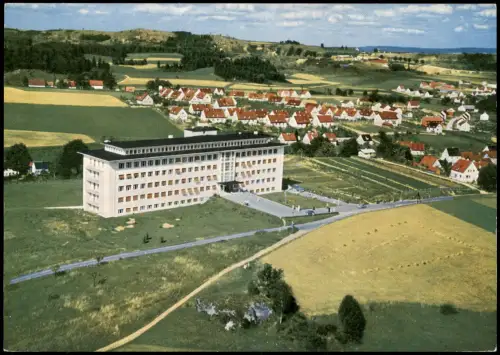 Sulzbach-Rosenberg Stadtkrankenhaus v. Flugzeug aus, Luftaufnahme 1970