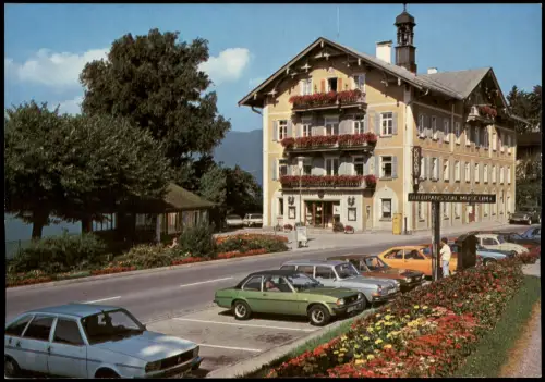 Tegernsee (Stadt) Rathaus, Kuramt, Autos u.a. VW Golf, Opel uvm. 1970