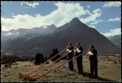 Aeschiried-Aeschi bei Spiez Alphorntrio «Morgebärg» mit dem Niesen 1977