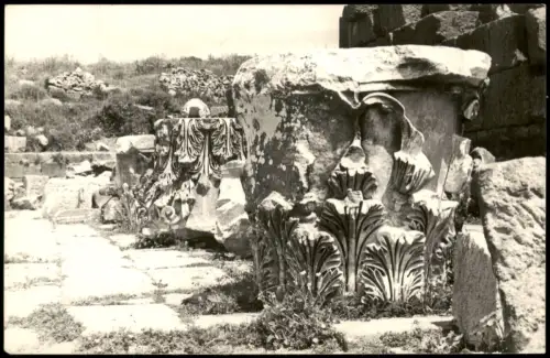 Bergama Pergamum Pergamon Marmor-Kapitell am Trajan-Tempel 1966 Privatfoto