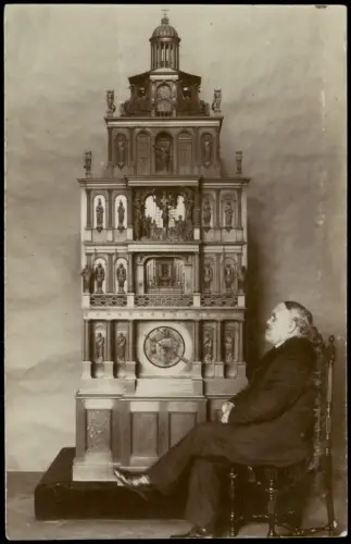 Ansichtskarte Goslar Monumentale astronomische Kunstuhr mit Erbauer 1906