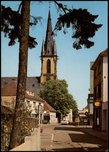 Viernheim Straßen-Partie a.d. Apostelkirche, Auto, Geschäft 1976