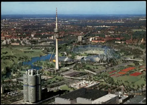 München Luftbild  mitOlypiaturm (290 m) BMW-Hochhaus 1990