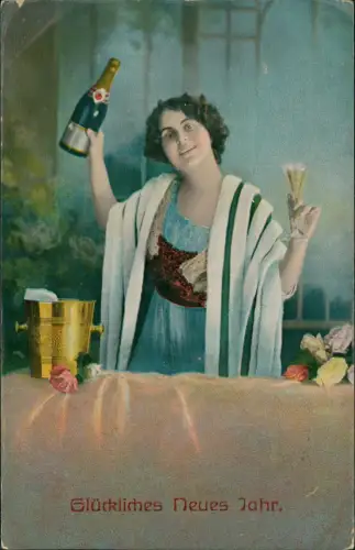 Neujahr Sylvester New Year lachende Frau Sekt Goldsekrkübel Glas 1914