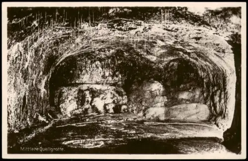 Ansichtskarte Saalfeld (Saale) Mittlere Quellgrotte in den Feengrotten 1930