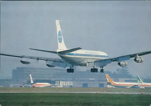 Flughafen-Frankfurt am Main Flughafen Pan AM Boeing 707  auf der Landebahn 1980