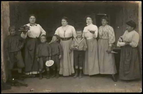 CPA Paris Gruppenbild mit Frauen und Kindern 1910