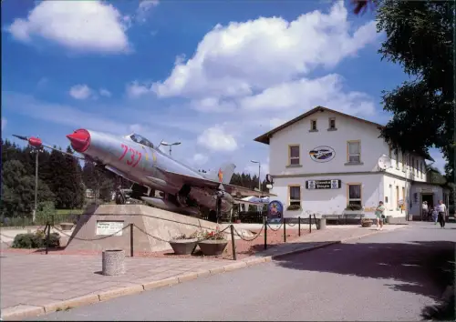 Morgenröthe-Rautenkranz Jagdflugzeug MiG-21 F-13 vor der Raumfahrtausstellung 1995