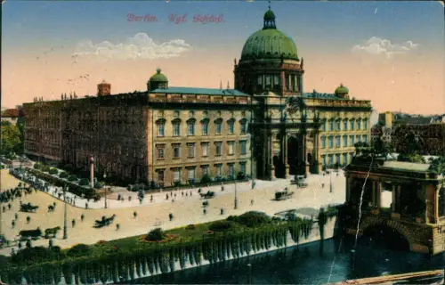 Ansichtskarte Berlin Königliches Schloss mit Schlossplatz 1917  Bahnpoststempel