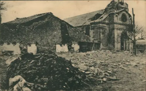 Mangienes Mangienes Dtraßenszene Kirche 1. WK zerstört Militaria 1915