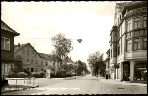 Nordenham Kreuzung Friedrich-Ebert-Straße, Litfaßsäule, Geschäfte 1960/1961