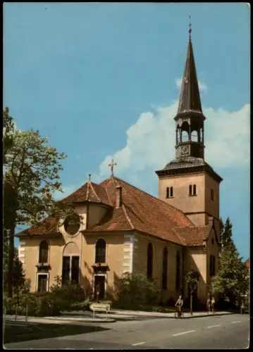 Ansichtskarte Burgdorf (Han) Straßen Partie an der Kirche, Radfahrer 1966