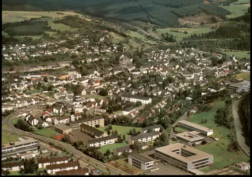 Ansichtskarte Daun Eifel Luftbild Gesamtansicht v. Flugzeug aus 1988