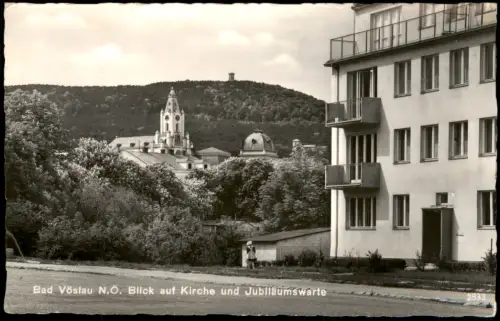 Ansichtskarte Bad Vöslau Blick auf Kirche und Jubiläumswarte 1963