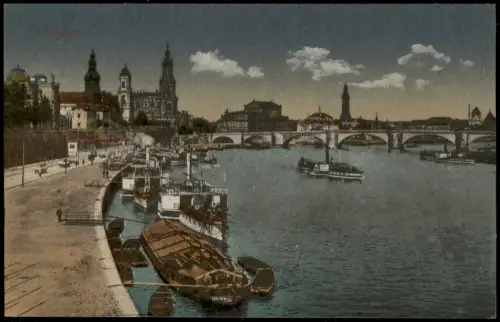 Innere Altstadt-Dresden Elbufer mit Dampfschiffen und Augustusbrücke 1912