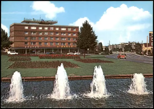 Castrop-Rauxel Engelsburg-Platz, Geschäfte Köster & Braun, Autos VW Käfer 1970